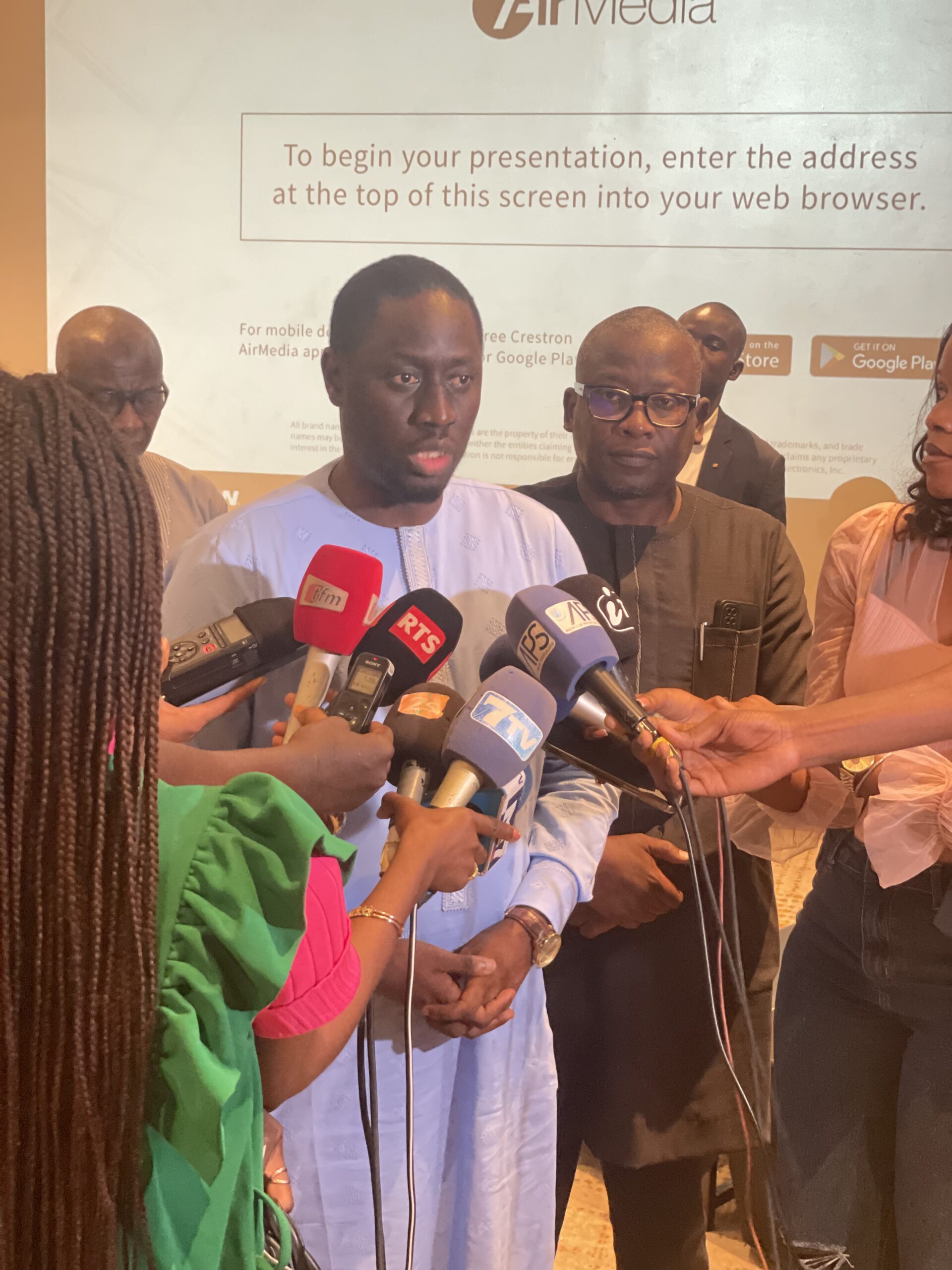 42A3B0AA-6B53-458B-884F-B2D89FAC78F7